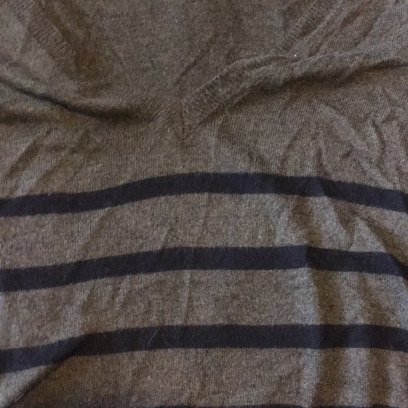 Light and airy striped sweater - Picture 3 of 4